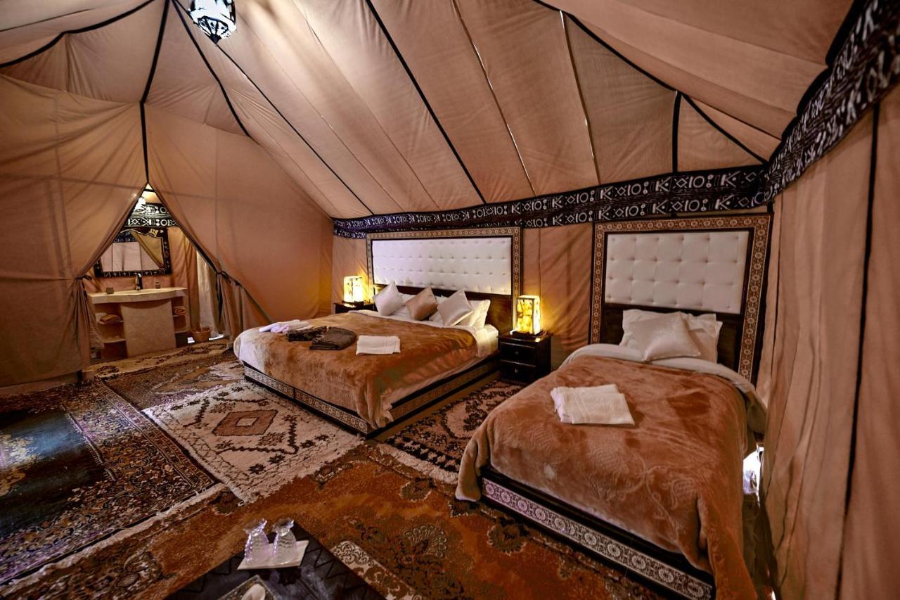 Desert Camp Camel & Sandboarding Мерзуга Экстерьер фото