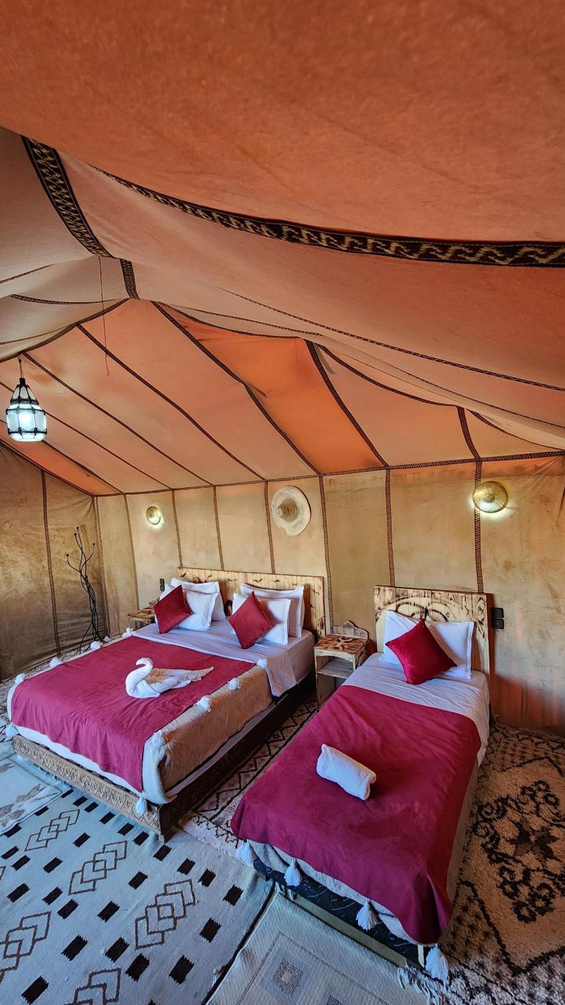 Desert Camp Camel & Sandboarding Мерзуга Экстерьер фото